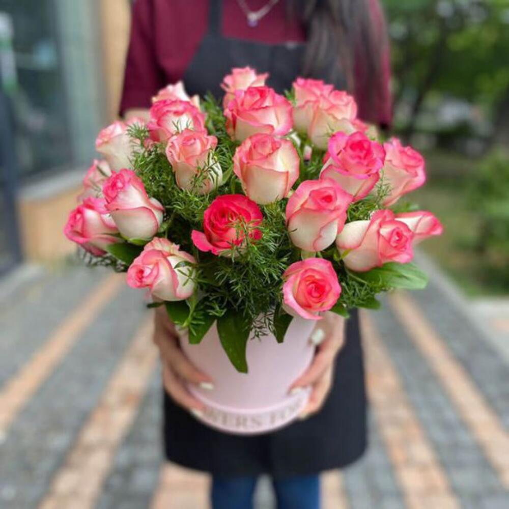 Цветы в коробке